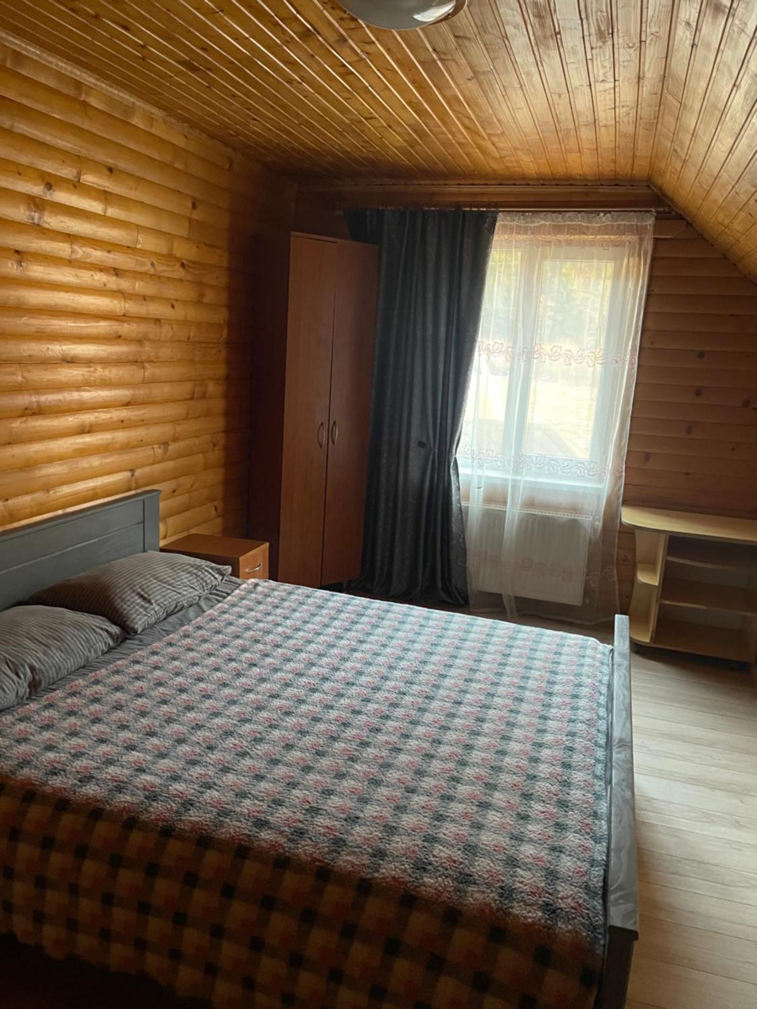 Hotel Сонячні Карпати à Slavsko Extérieur photo